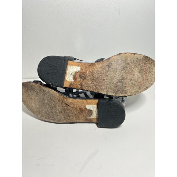 Stuart Weitzman Black Leather Caesar Gladiator Inside Zip Sandals Shoes Size 7 - Picture 8 of 9